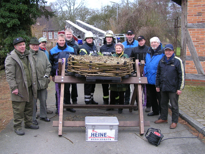 StorchennestBeedenbostel08-03-13